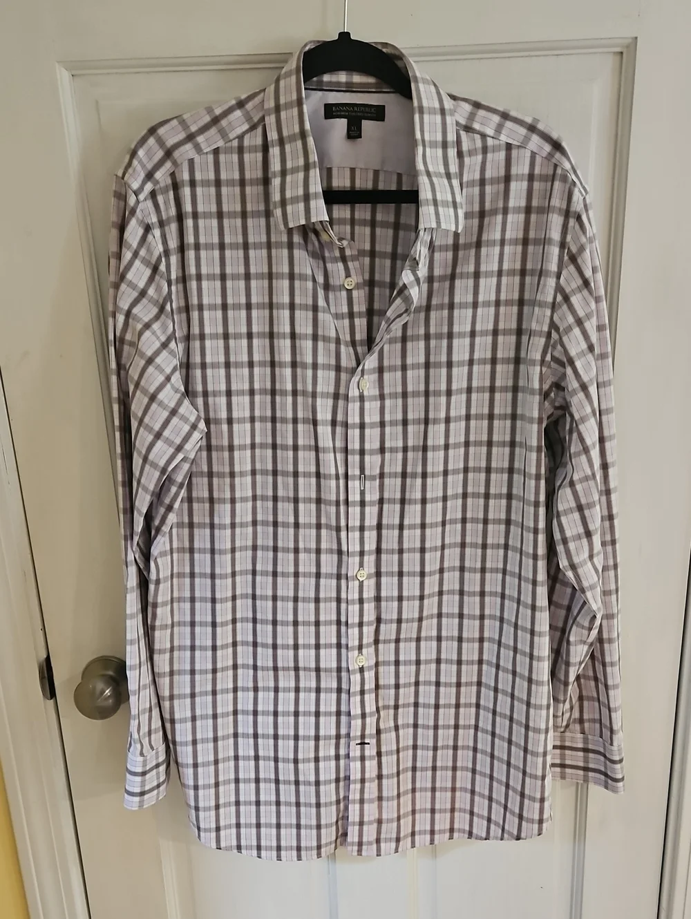 Banana Republic Men’s Plaid XL Slim Fit Button-Down Shirt